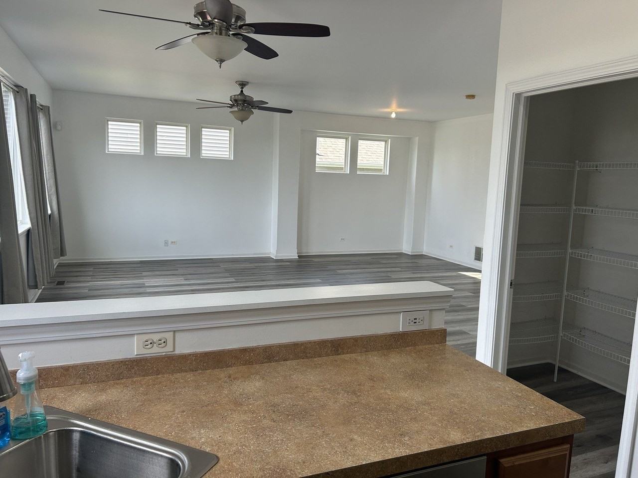 176 S Cornerstone Dr - Photo 6 of 13