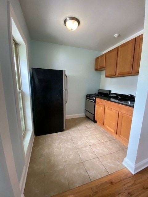 1332 W Hood Ave #206 - Photo 2 of 5