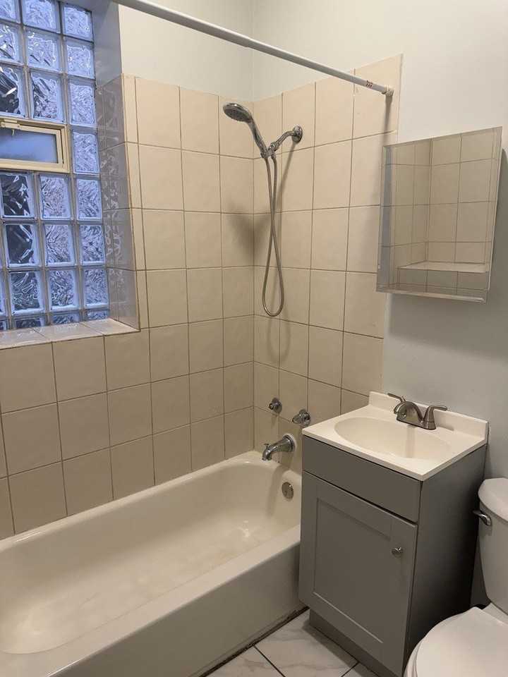 6344 S Eberhart Ave #1 - Photo 6 of 21