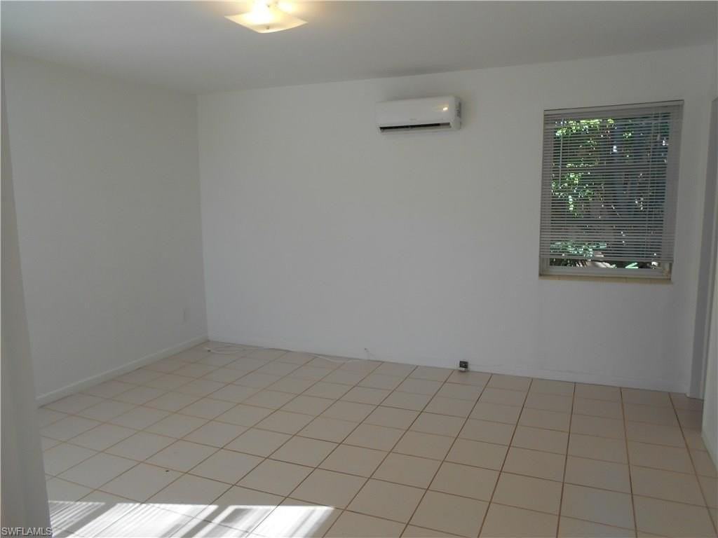 375 4th Ave N - Photo 5 of 11