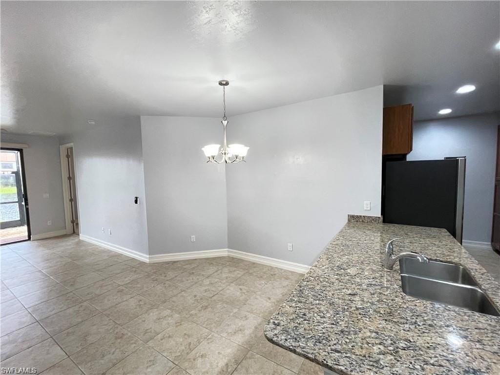 7818 Bristol Cir - Photo 6 of 21