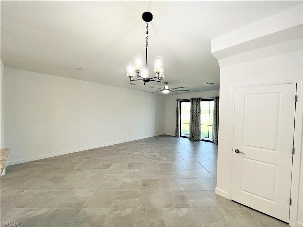 14243 Pine Lodge Ln - Photo 4 of 15