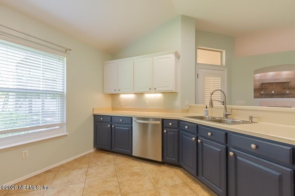 13966 Sandhill Crane Dr S - Photo 6 of 50