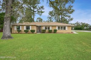 featured image of 7804 Jolliet Dr