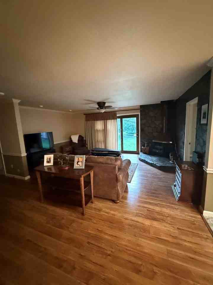 2905 River Rd - Photo 4 of 13