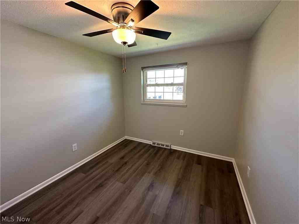 31624 N Marginal Dr #D - Photo 6 of 11