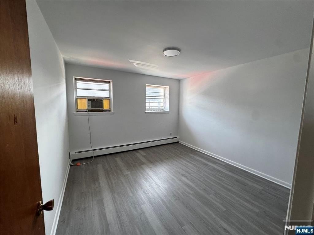 392 S Washington Ave #1A - Photo 6 of 11