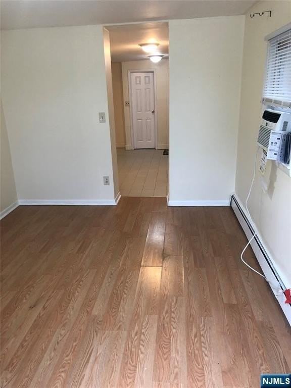 254 Farnham Ave - Photo 4 of 9