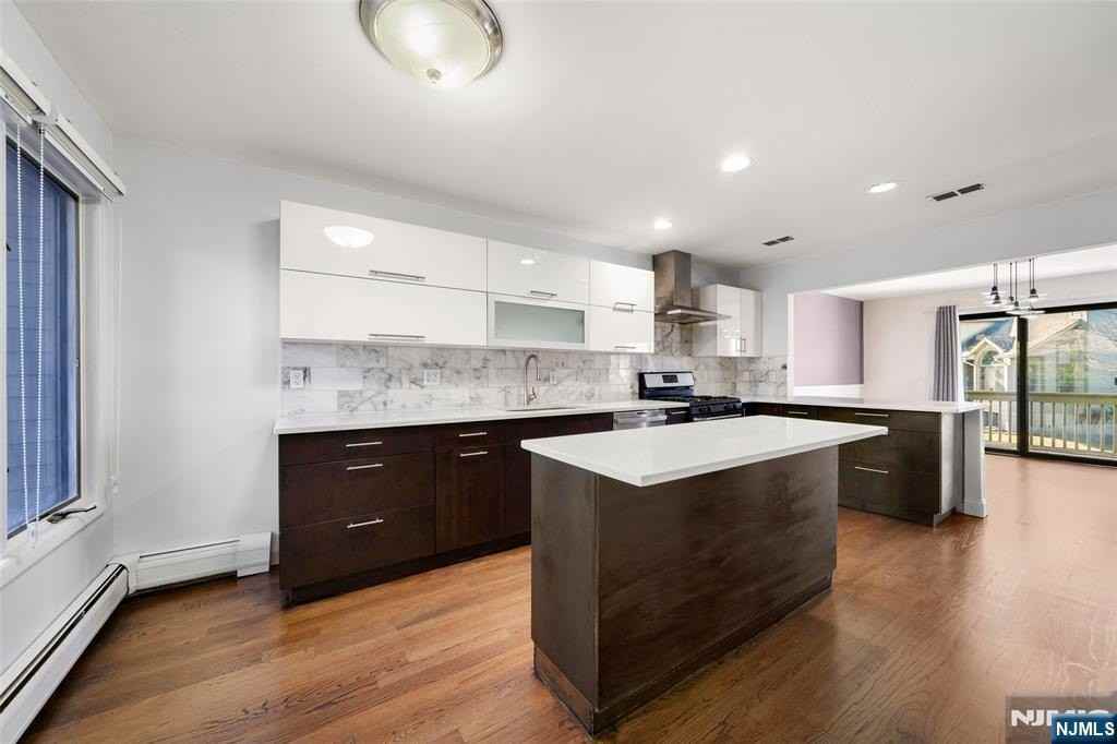 403 Dogwood Ct - Photo 7 of 30