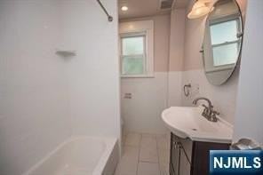 310 Union St - Photo 4 of 24