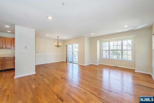 102 Lakeview Ct - Photo 4 of 22