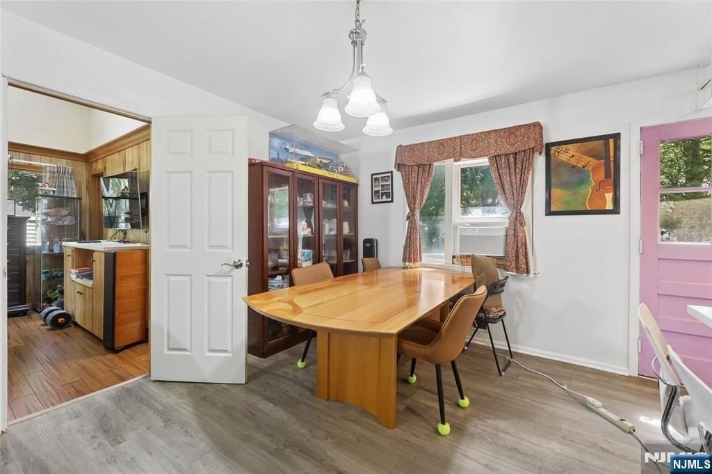 9 Smith St - Photo 6 of 26
