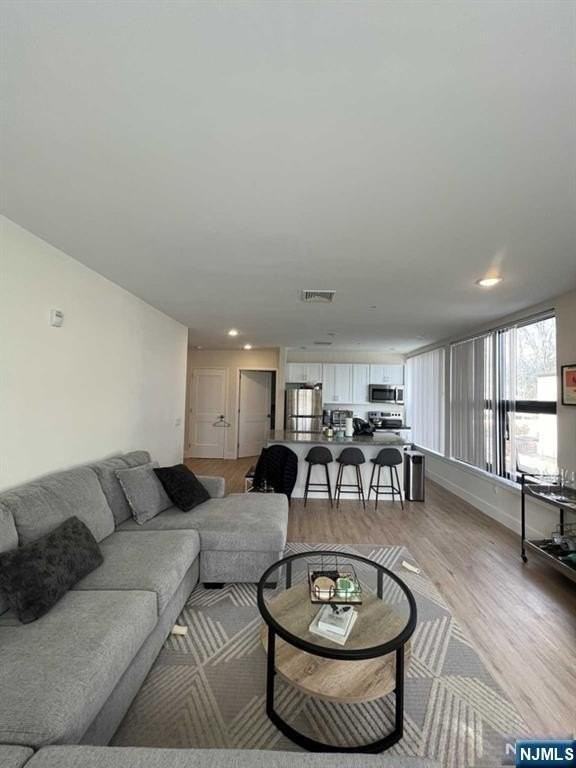 519 Livingston St #205 - Photo 2 of 4