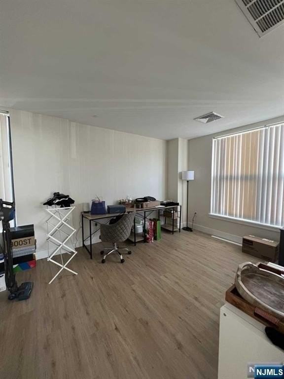 519 Livingston St #205 - Photo 4 of 4