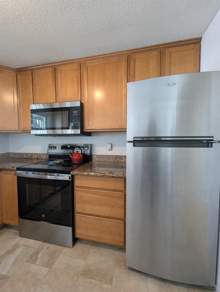 471 High St #4 - Photo 7 of 24