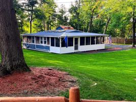 featured image of 785 Holiday Pt Rd