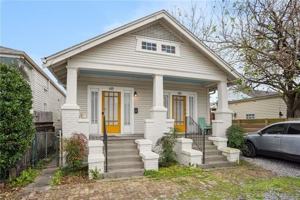 featured image of 615 Bellecastle St