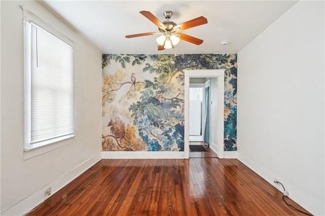 615 Bellecastle St - Photo 6 of 13