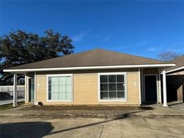 featured image of 1608 Western Ave #B