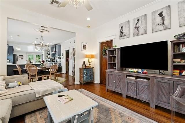 2835 Palmer Ave - Photo 4 of 16
