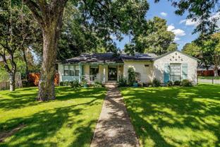 3800 Westcliff Rd S - Photo 1 of 1