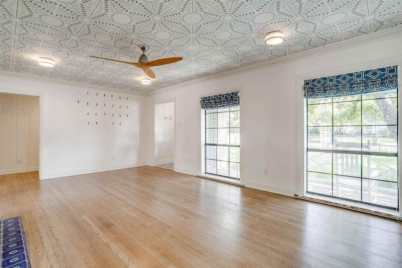 3800 Westcliff Rd S - Photo 6 of 32