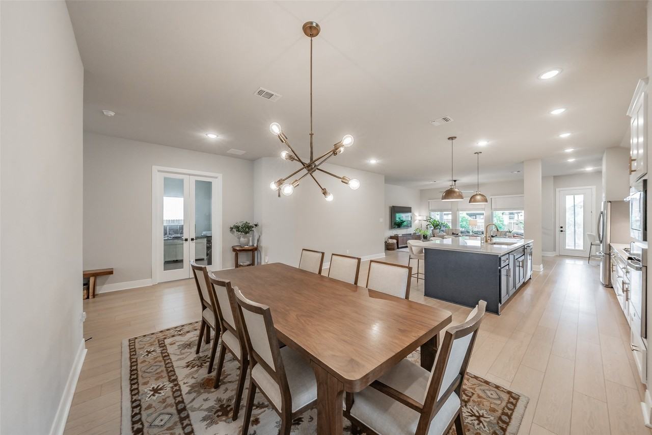7716 Winterbloom Way - Photo 5 of 30
