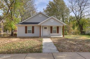 featured image of 1205 S Jackson Ave
