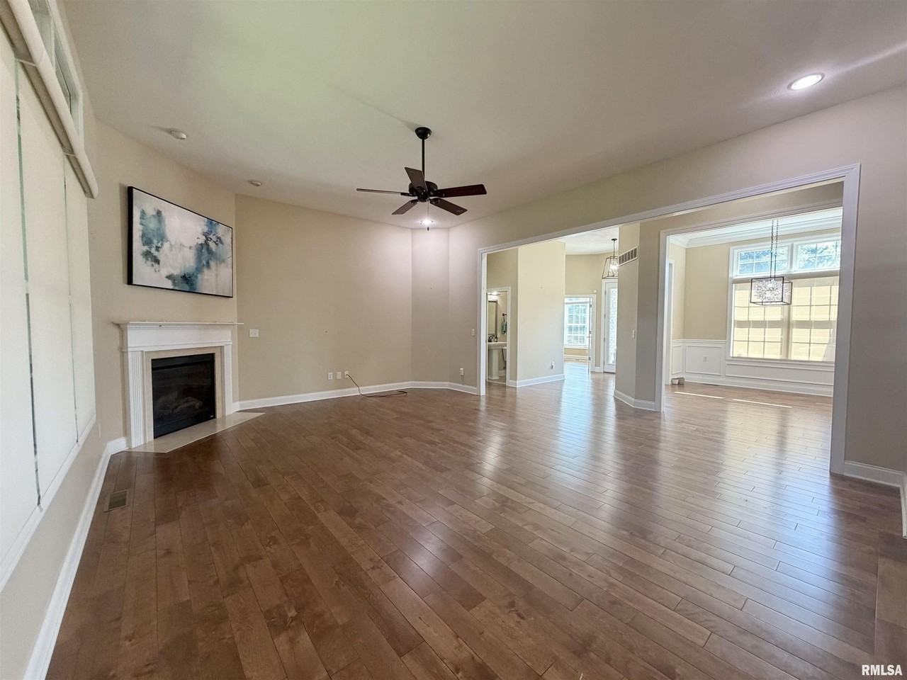 1805 Blue Stone Dr - Photo 5 of 44