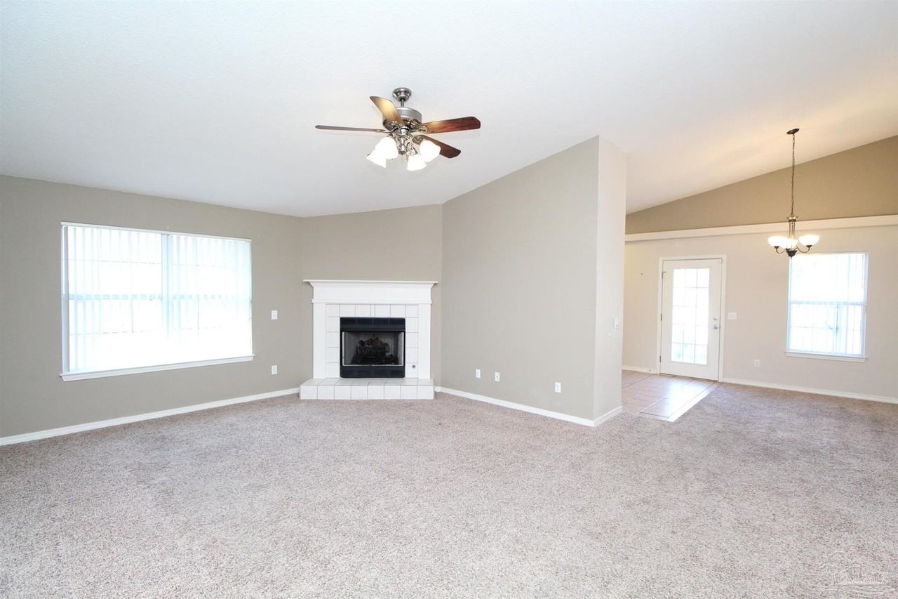 7908 Cayenne Way - Photo 4 of 20