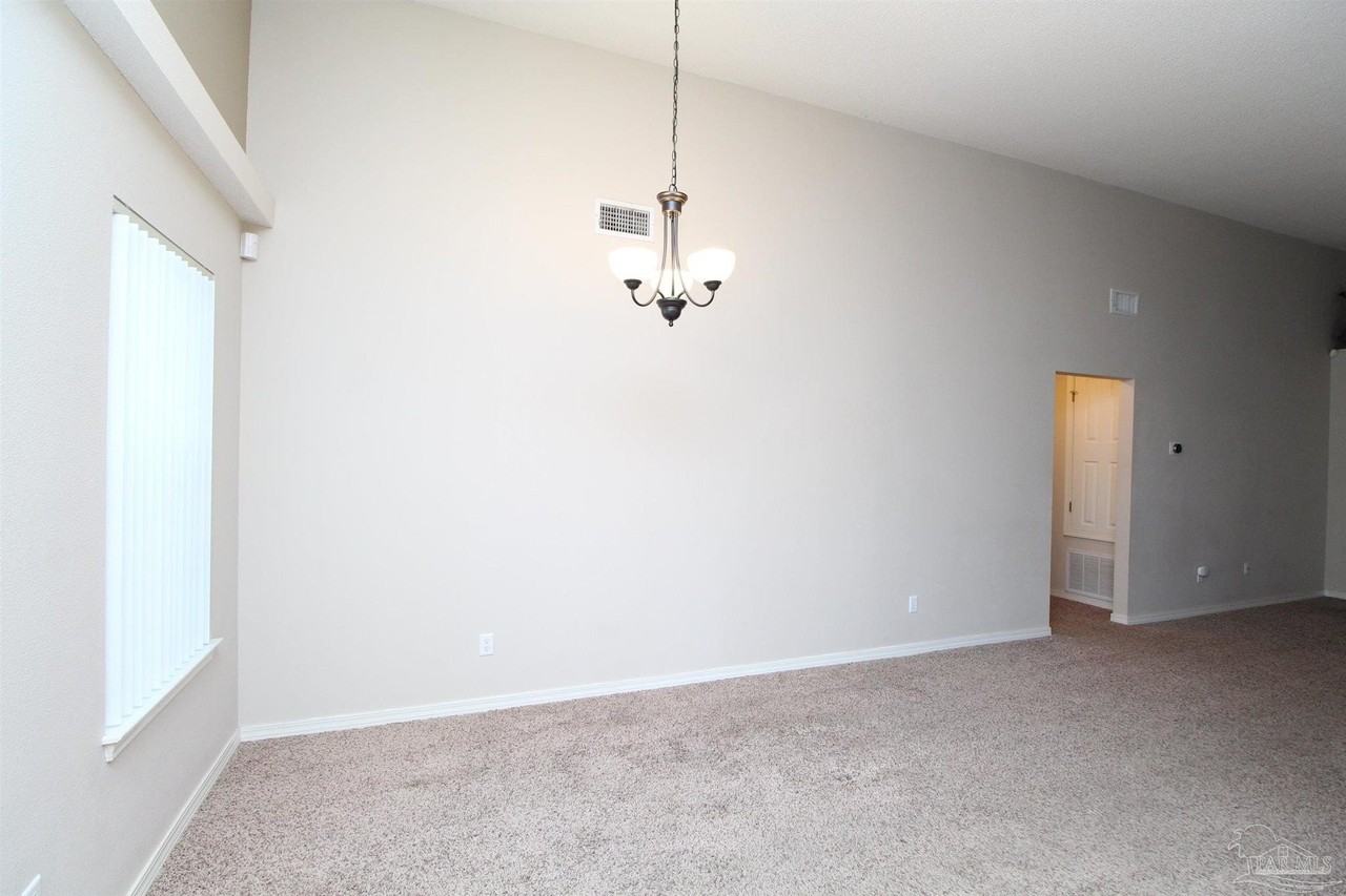 7908 Cayenne Way - Photo 6 of 20