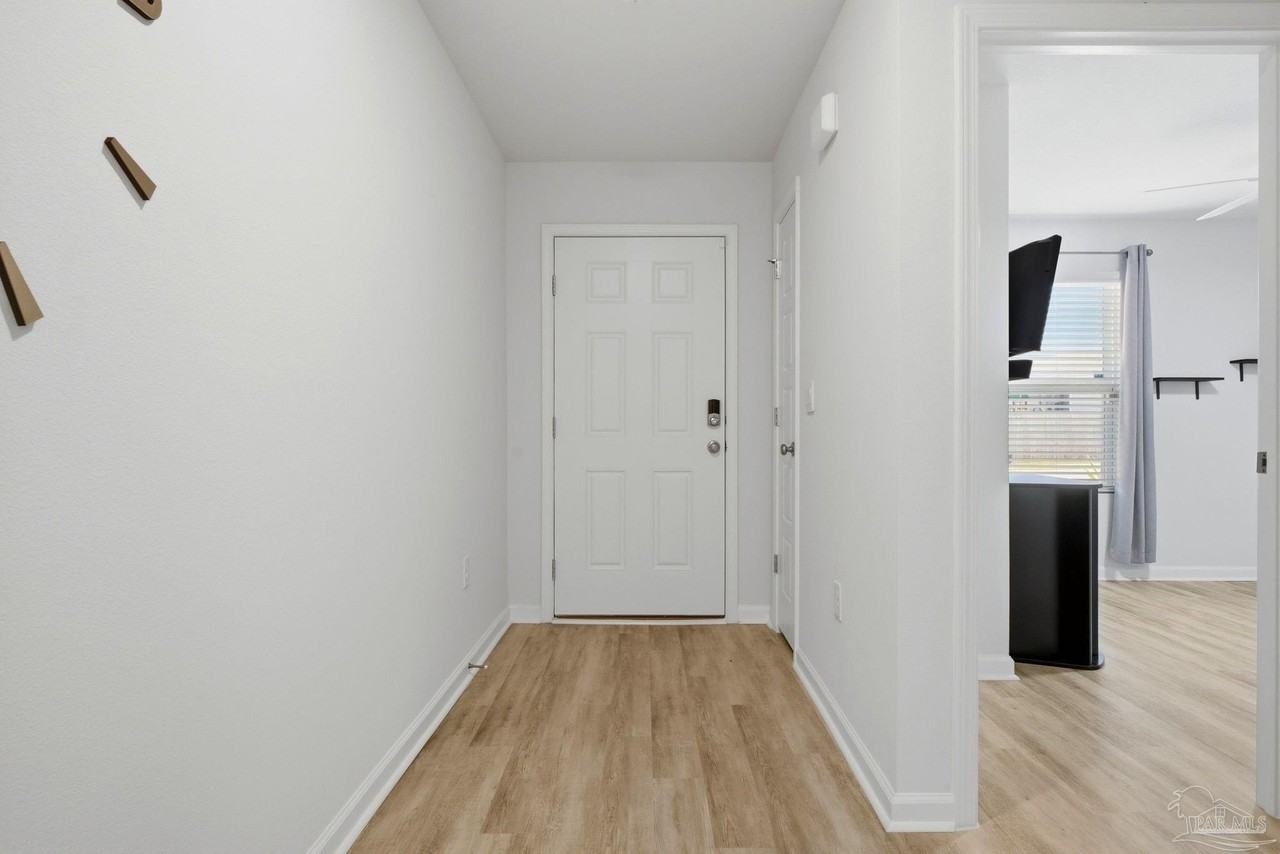 6126 Native Dancer Way - Photo 4 of 41