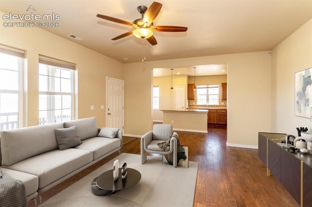 1839 Portland Gold Dr - Photo 3 of 20