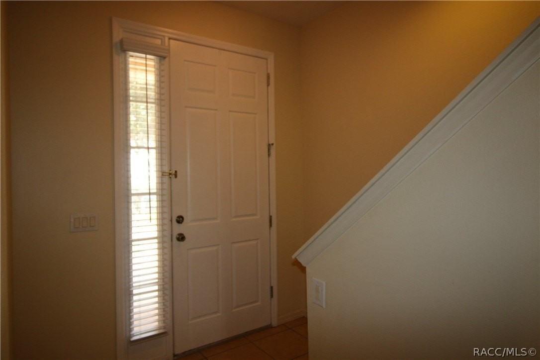 1600 W Spring Meadow Loop #1600 - Photo 4 of 32