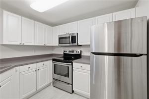 featured image of 5090 Fairways Cir #H107