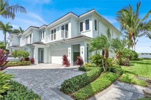 featured image of 104 Water Club Ct N #18