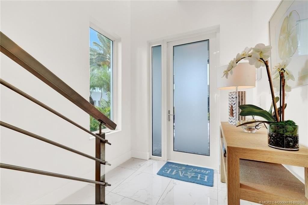 104 Water Club Ct N #18 - Photo 5 of 50