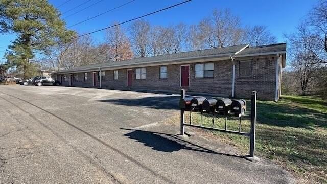 147 Eastview Ave Nw - Photo 3 of 18