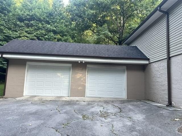 4045 Brookcrest Dr Ne - Photo 2 of 23