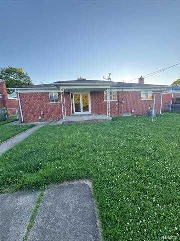 24742 Blackmar Ave - Photo 2 of 16