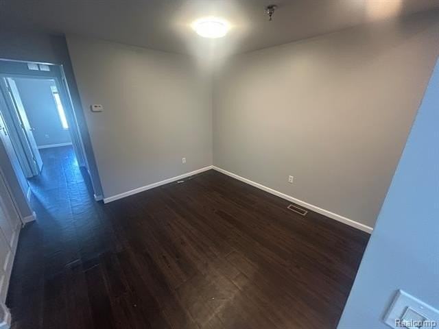 15626 Stone Crossing Dr - Photo 3 of 12