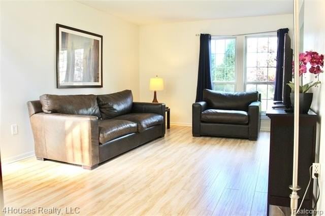 3079 Ailsa Craig Dr - Photo 4 of 24