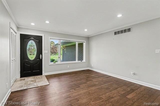 2572 Ridge Rd - Photo 6 of 42