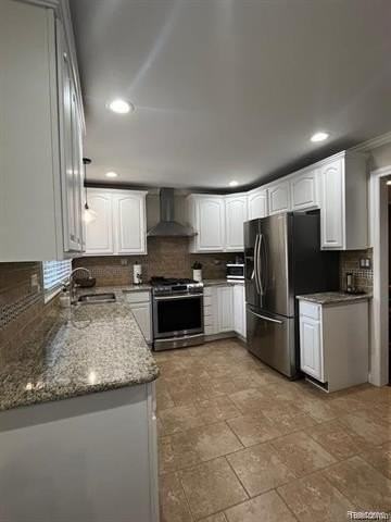 1341 Catalpa Dr - Photo 7 of 9