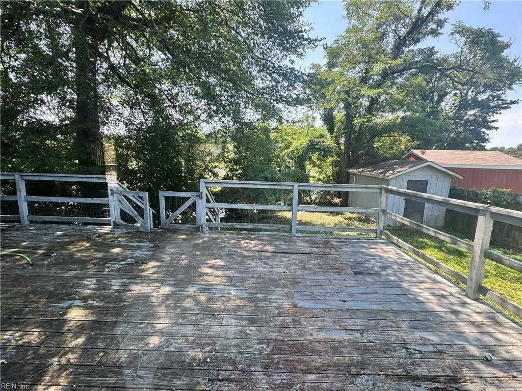 311 Cattail Ln - Photo 6 of 6