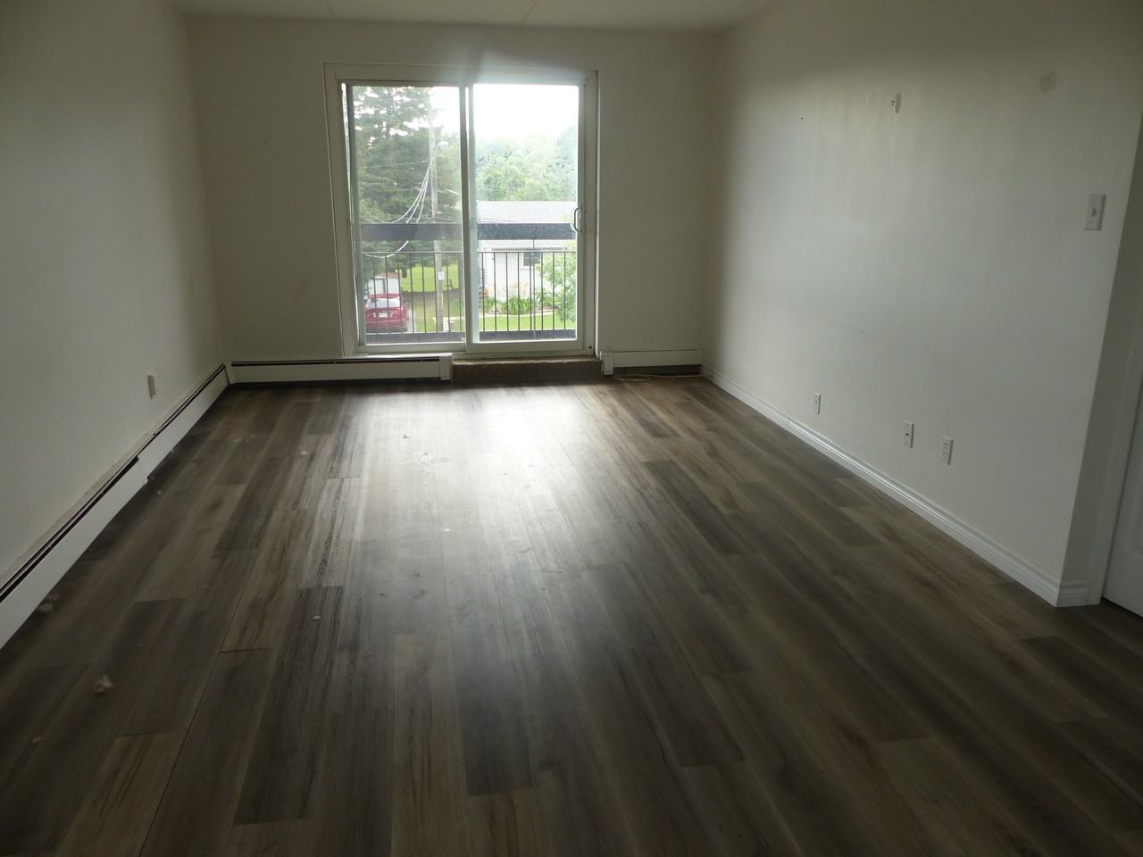 18 Wellington Street #105 - Photo 5 of 11