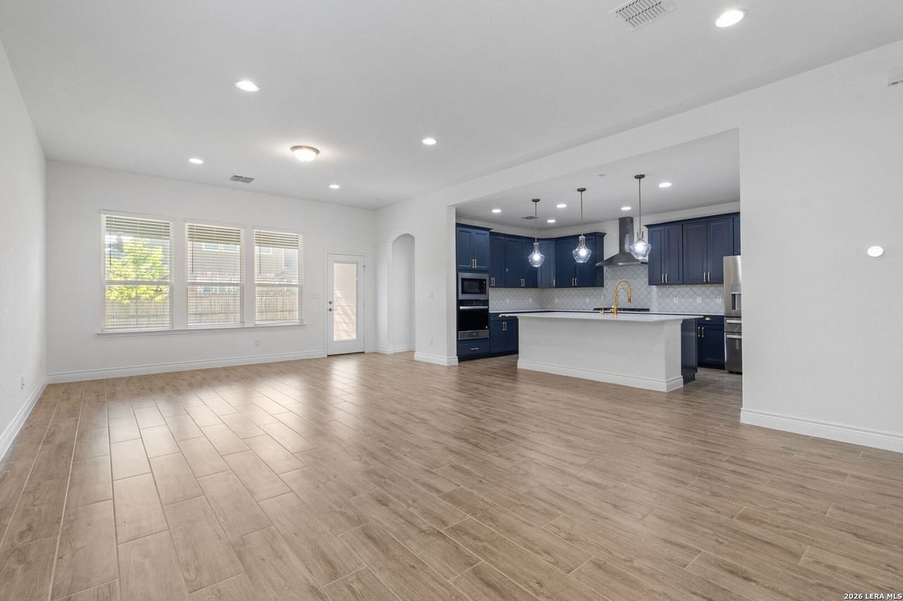 11427 Anselmo - Photo 4 of 17