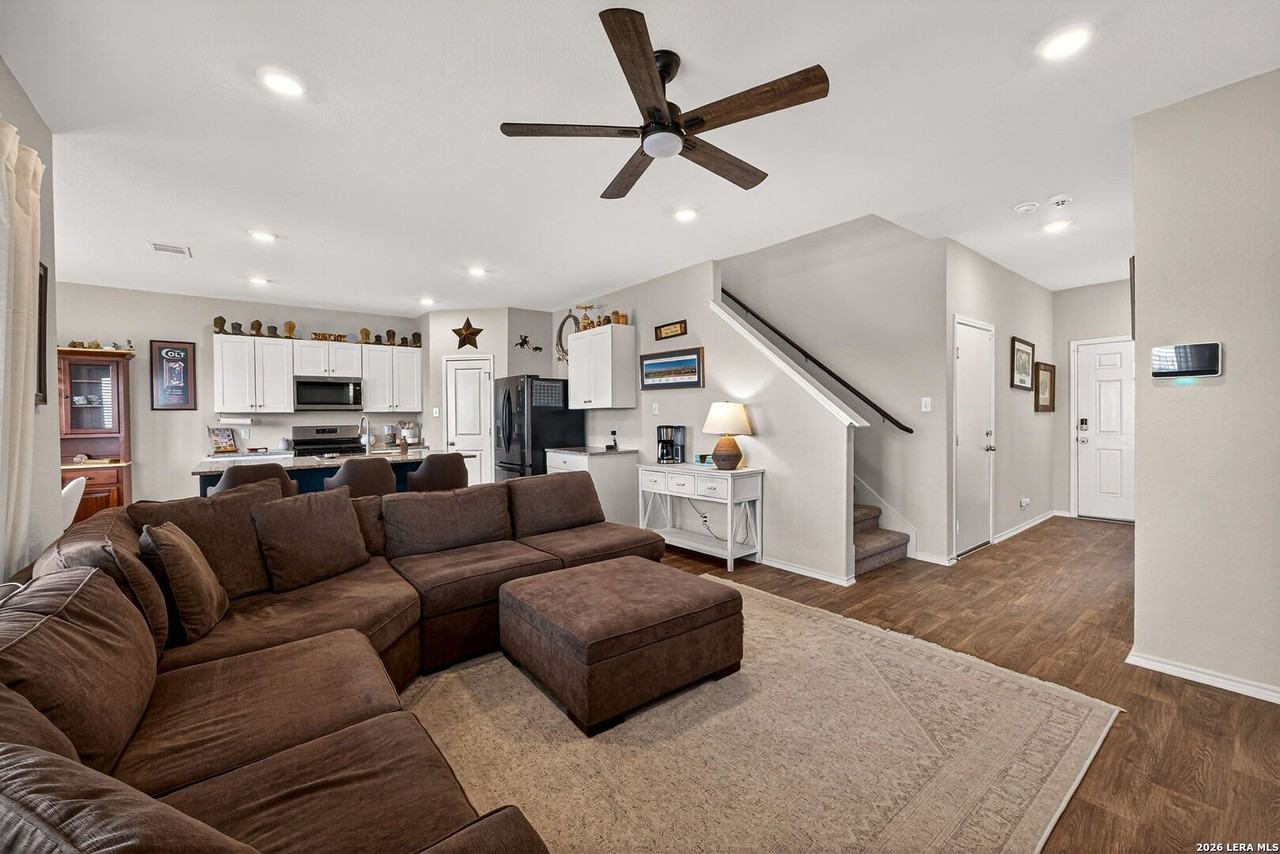 6307 Embankment Rd - Photo 7 of 30