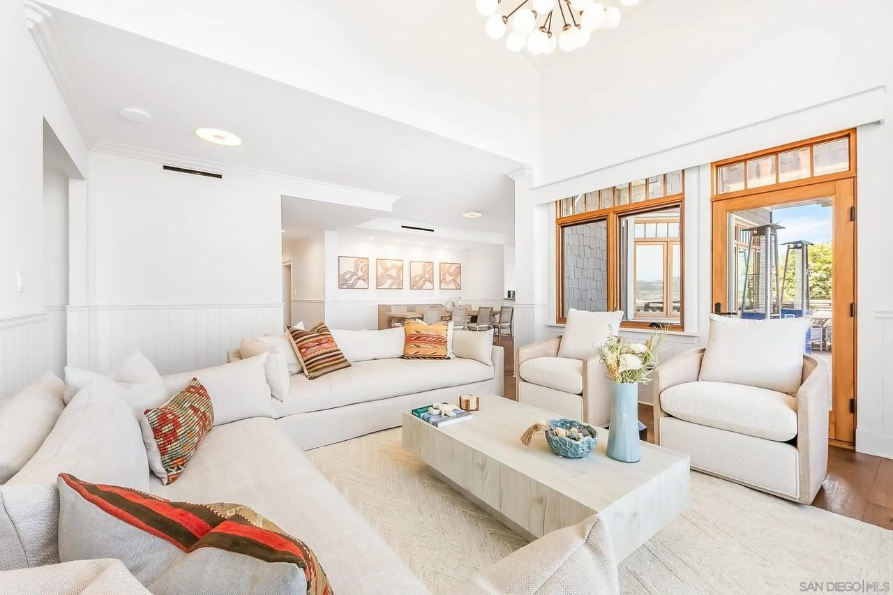 1245 Coast Blvd - Photo 7 of 50