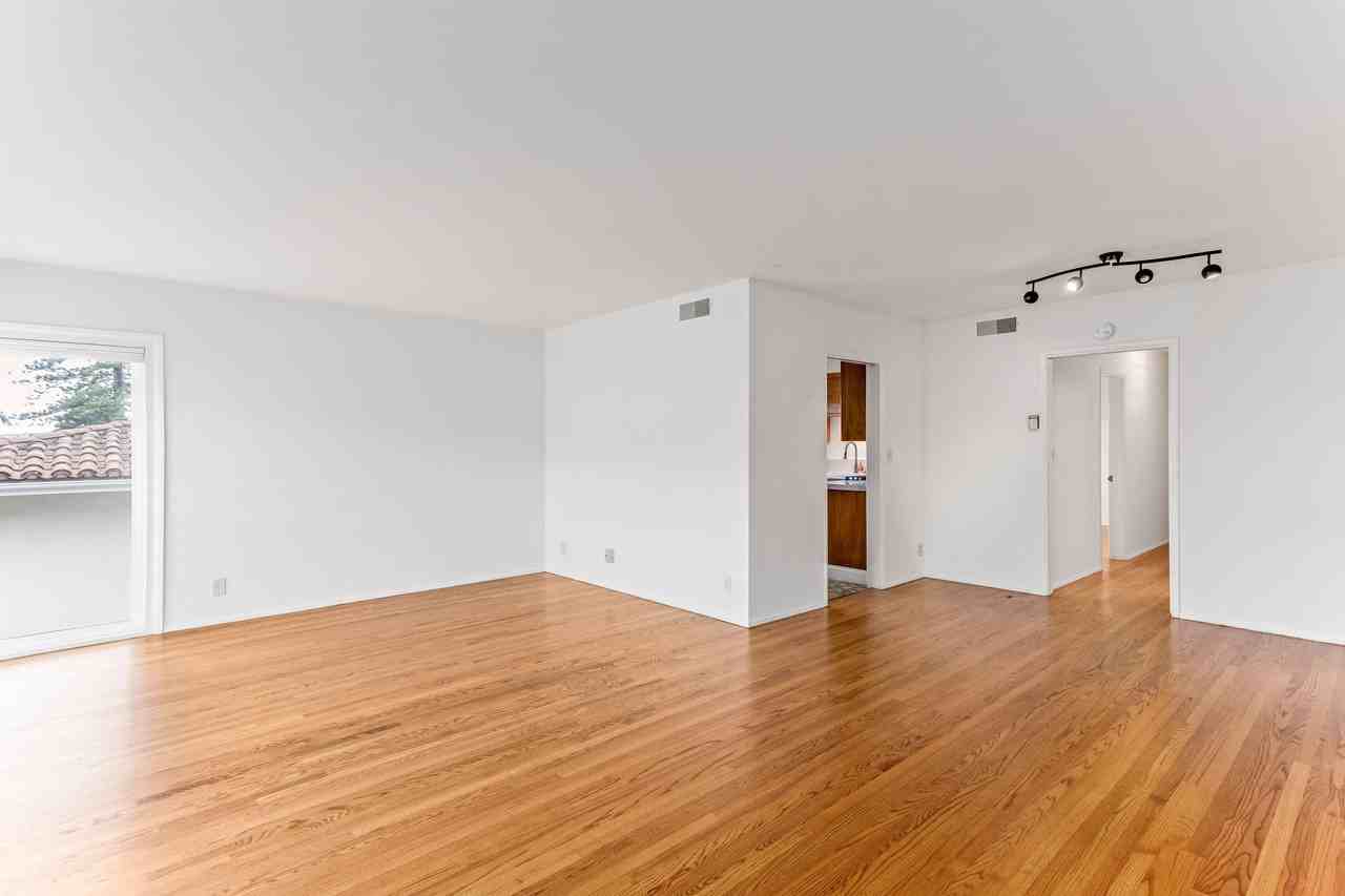 12 W Constance Ave #4 - Photo 5 of 21